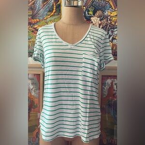t.la white & green stripe pocket tee size large